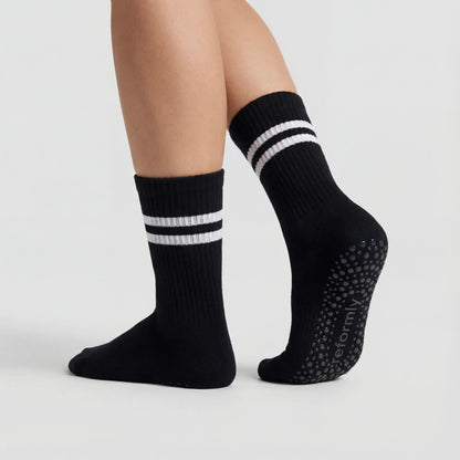 Pilates Grip Socks - High - One Size